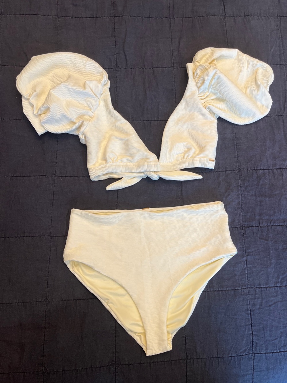 Women’s Puff-Sleeve High-Waist Bikini Set in Cream